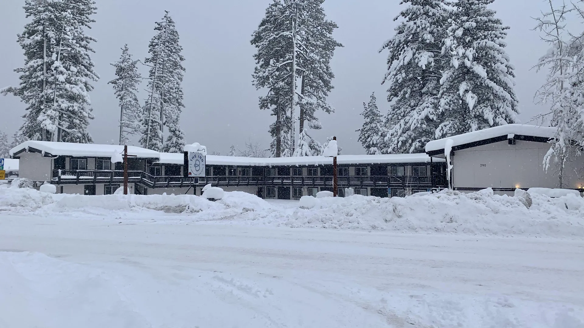 4 Family Hotels Near Granlibakken Ski Resort Worth Booking