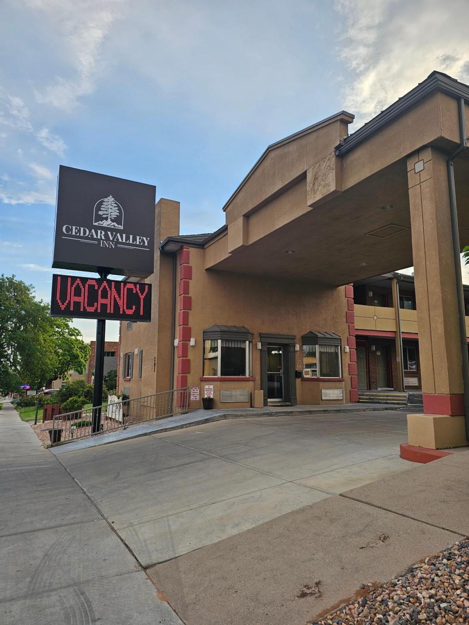 4 Smart 2-Star Hotels Near Cedar City Recreation Dept Worth Booking