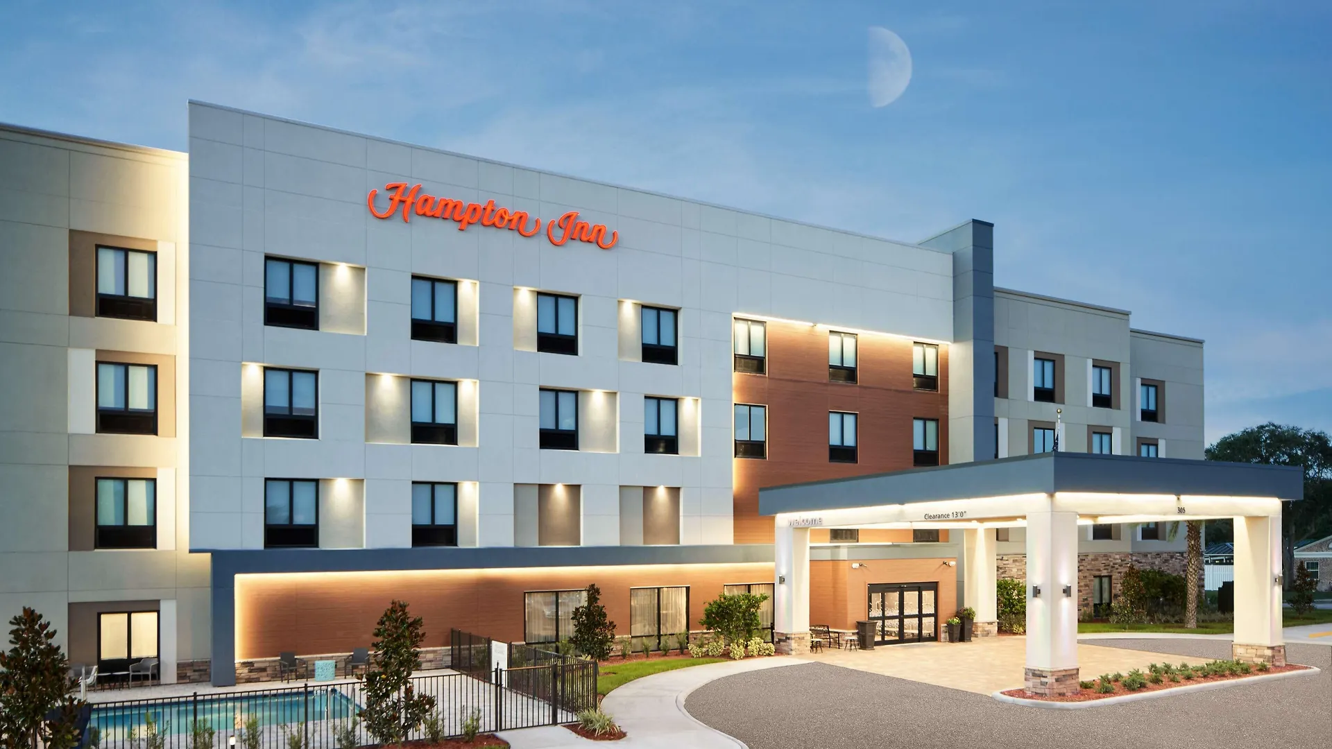 4 Smart Hampton by Hilton Hotels in Southwest Florida Worth Booking