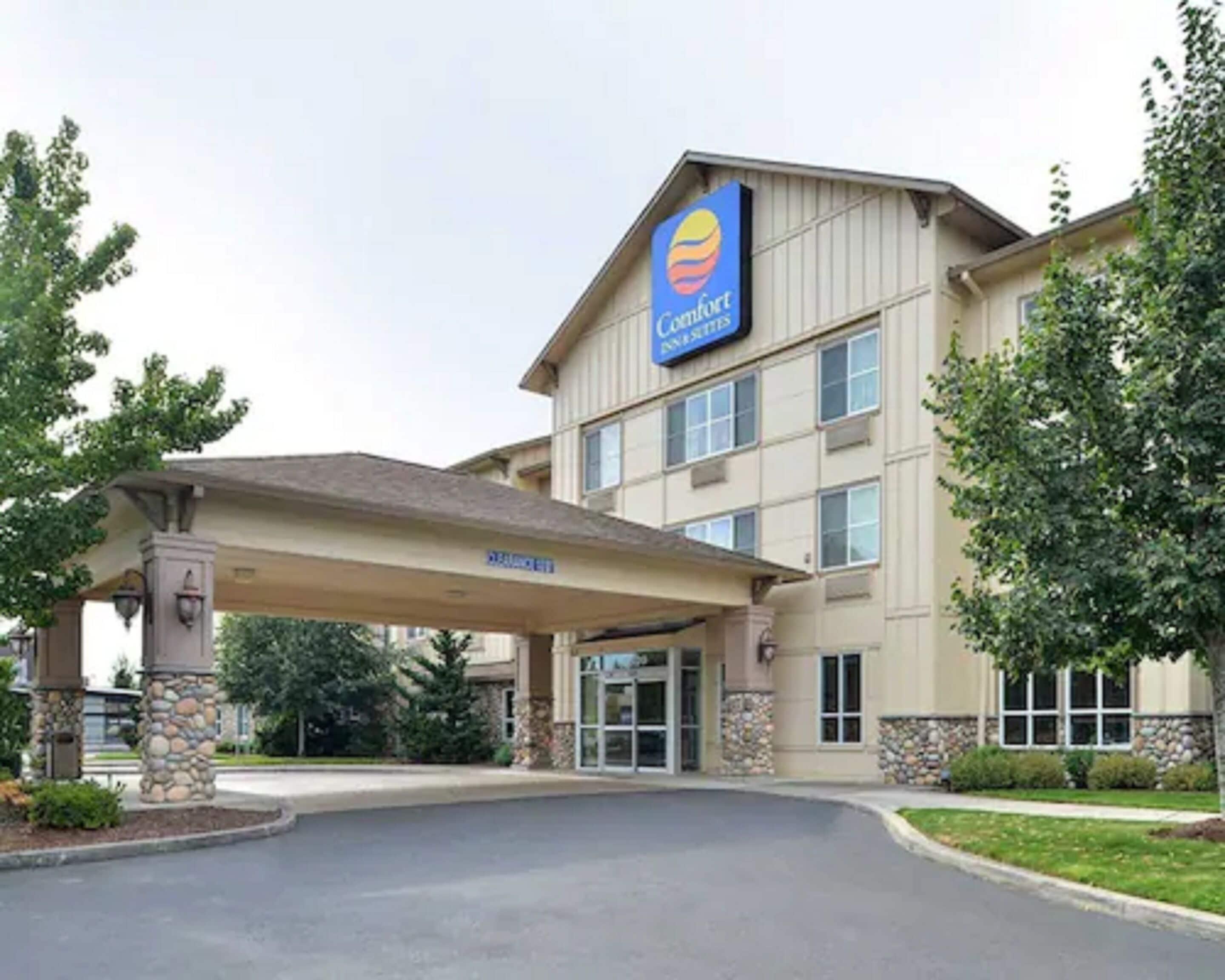 15 Golf Hotels In Oregon That Deserve a Booking
