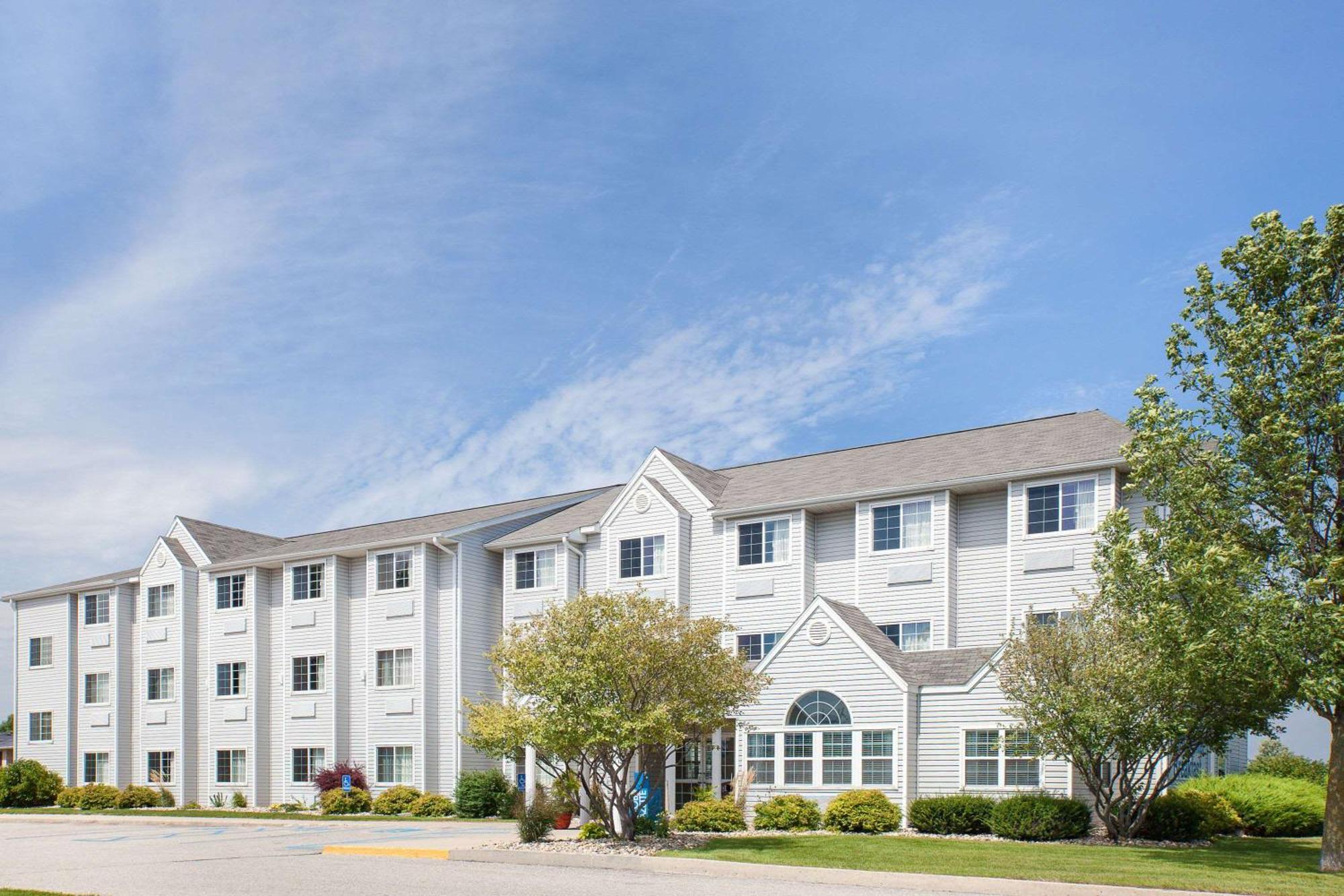 14 Best Budget Hotels in Iowa for Smart Travelers